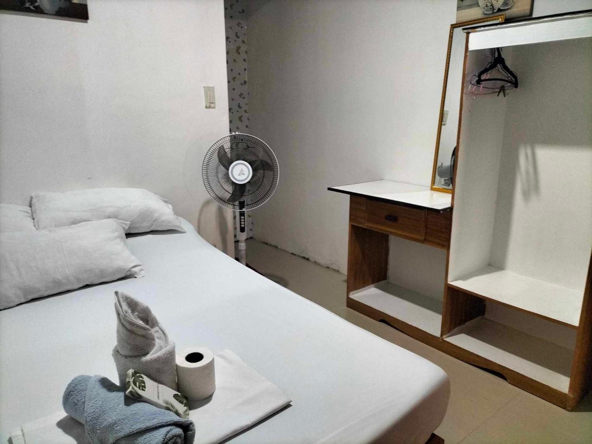 Brenmariel Tourist Inn El Nido Eksteriør billede