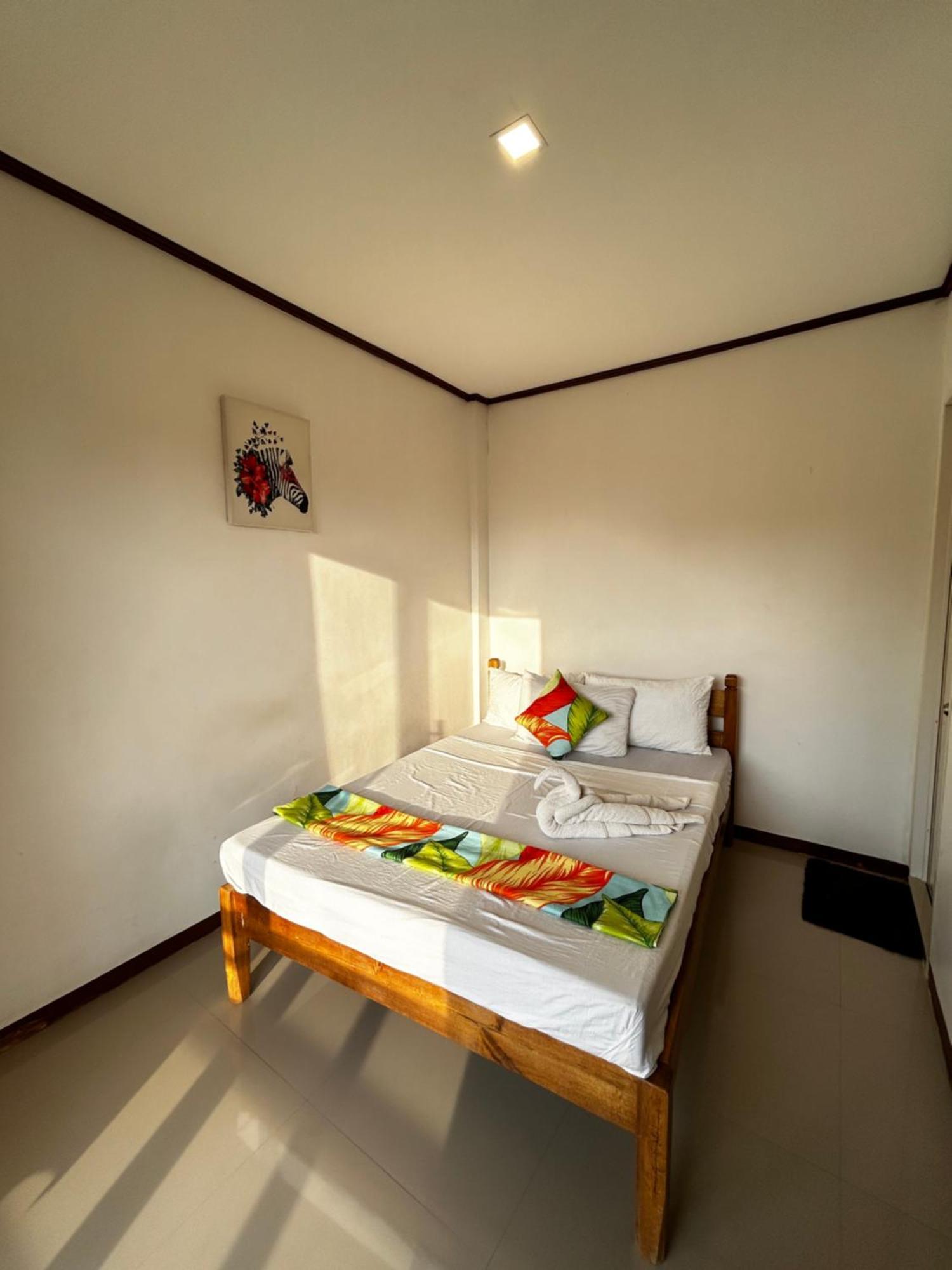 Brenmariel Tourist Inn El Nido Eksteriør billede