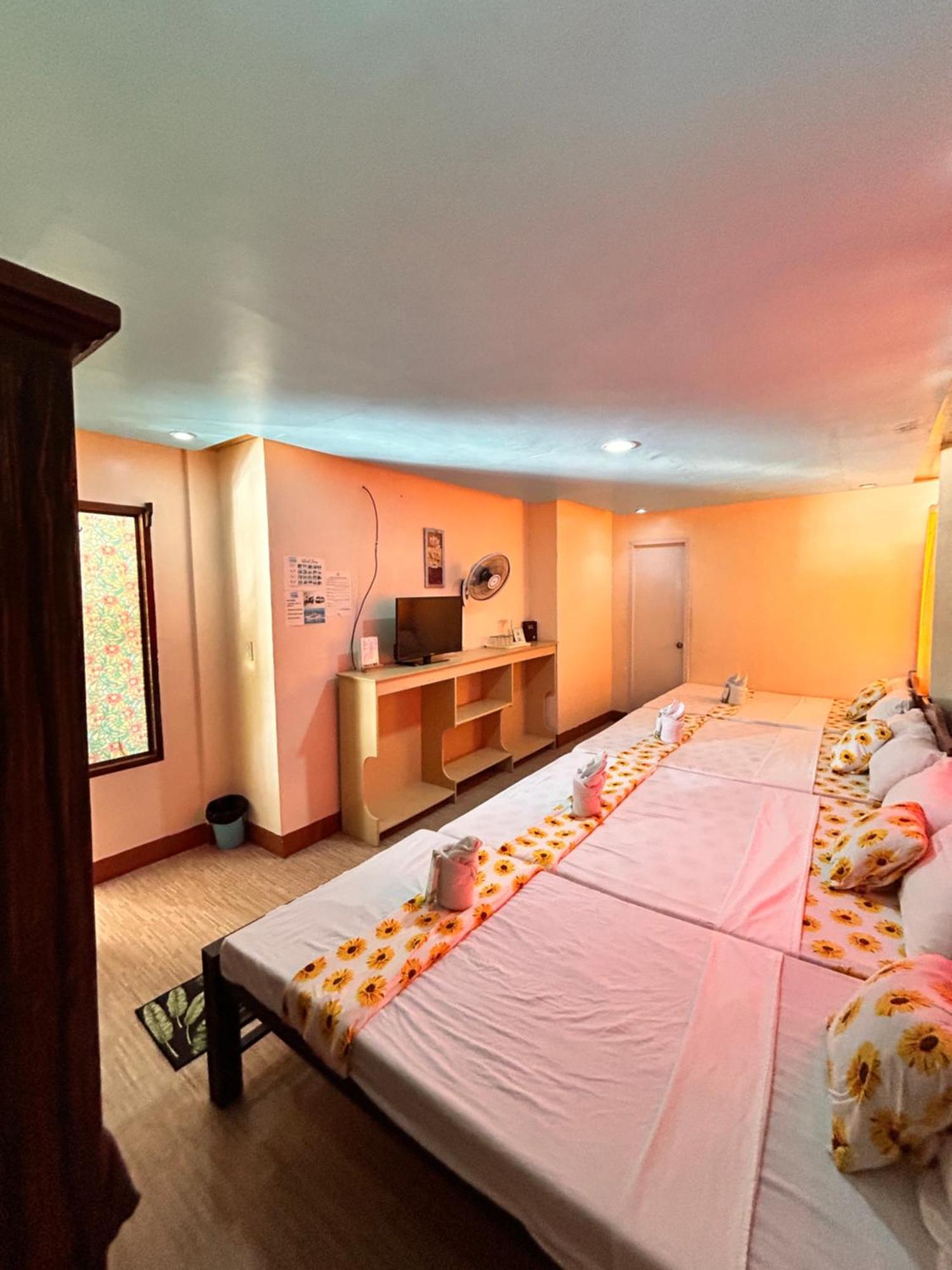 Brenmariel Tourist Inn El Nido Eksteriør billede